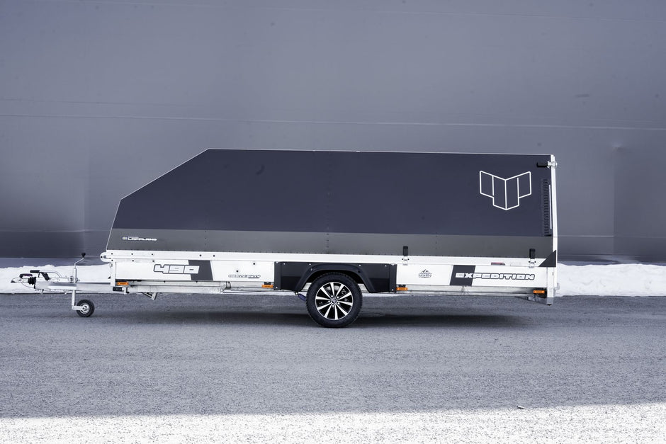 4P Expedition 445 EXi