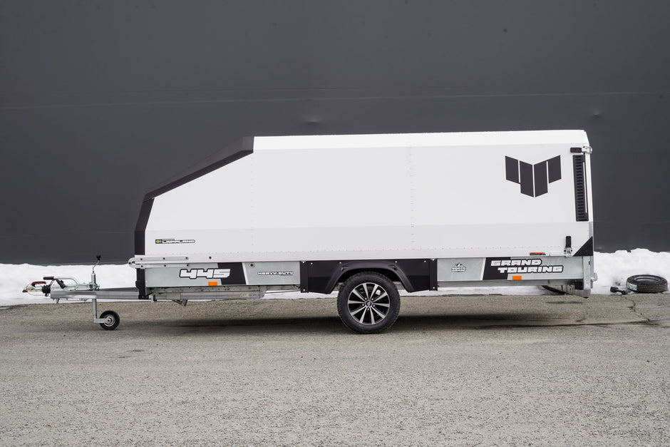 4P Grand Touring 380 GTXi / GTX